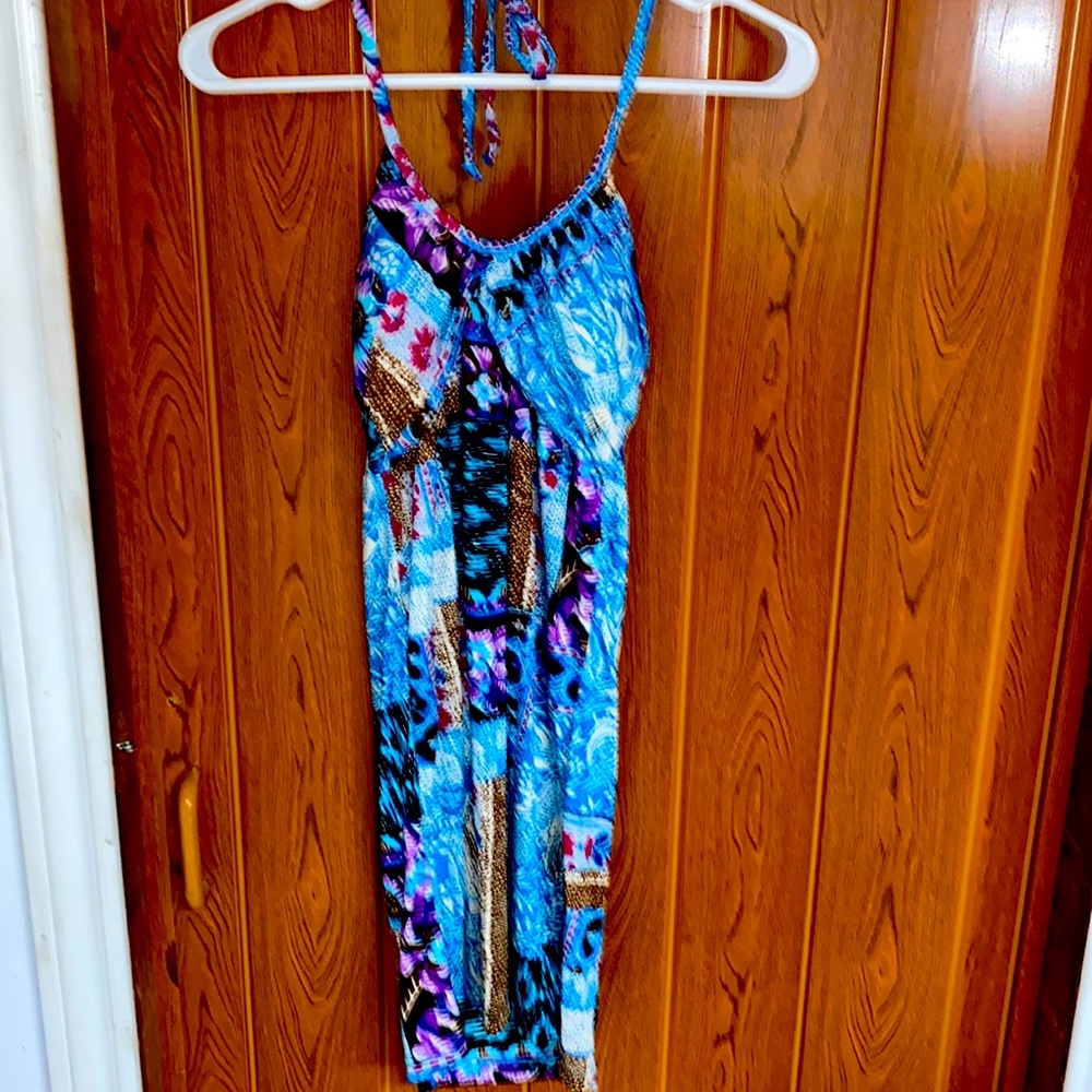 Vintage dress Alterneck with padded bustline. Flattering gathering at the front